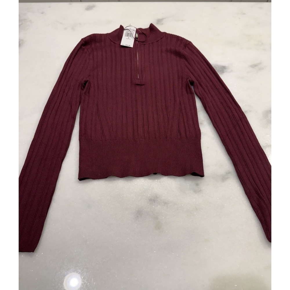 Hooked Up Juniors' Ribbed Quarter-Zip Mock Neck Sweater AC2 Sugar Beet Size Me‎